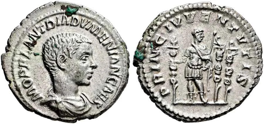 Agesilaos Antik Sikkeler Nümizmatik_DIOD (14).webp