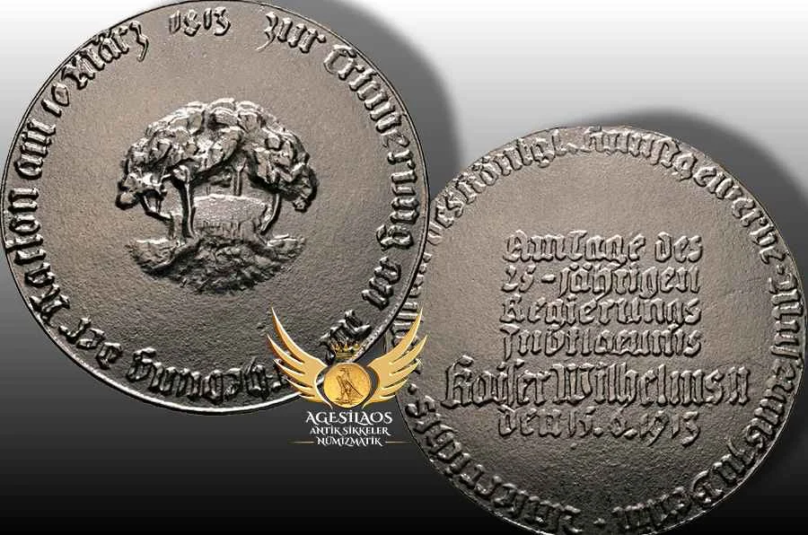 Madalya, İmparator II. Wilhelm'in saltanatının 25. yıldönümünü ve Kurtuluş Savaşları'nın [1813 Alman seferi] yüzüncü yıl kutlamalarını anmak için yapılmıştır.